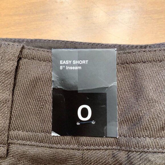 NWT The Limited Easy Short 5" Cuffed Olive Green - Picture 3 of 6